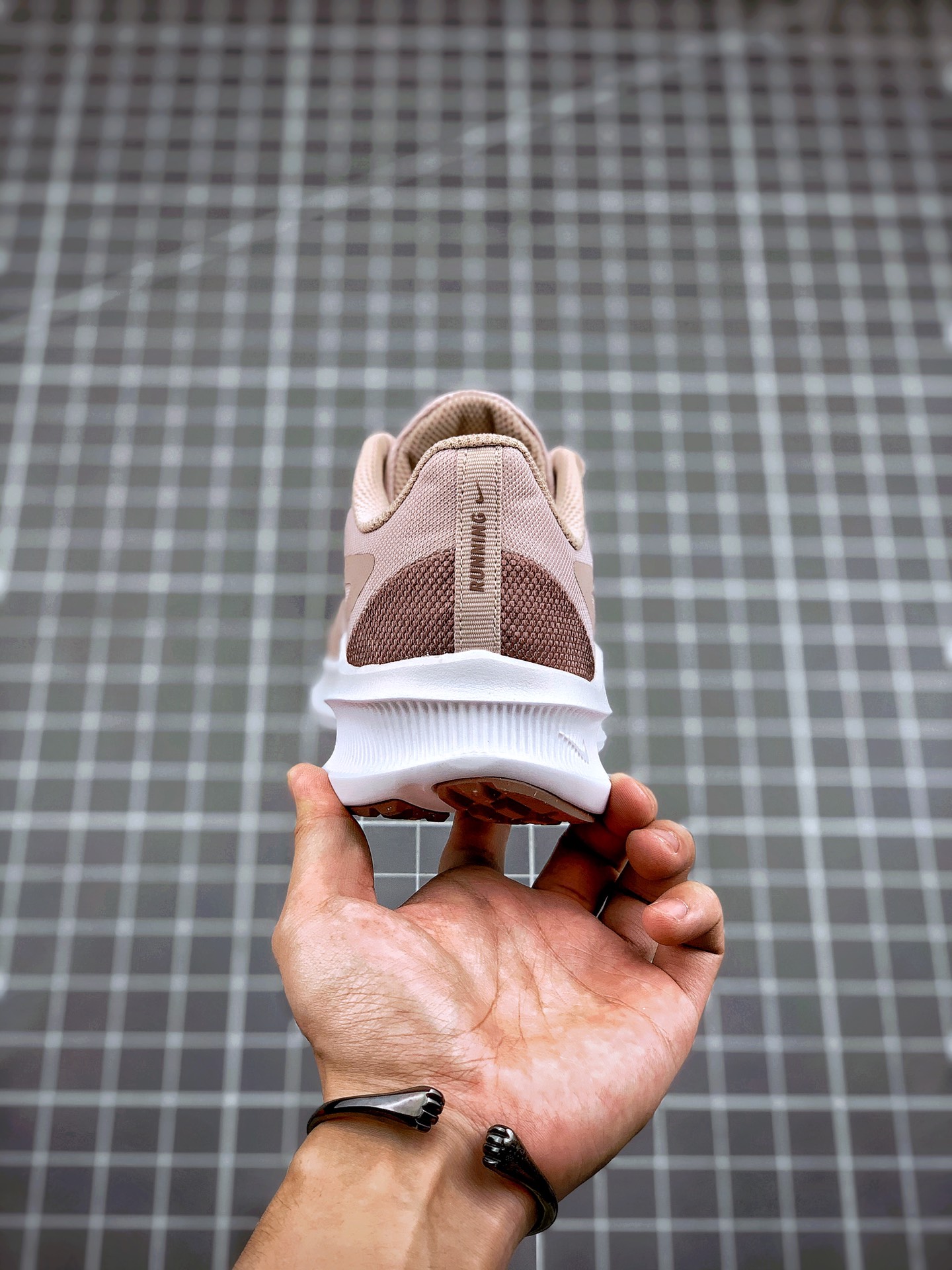 150 Wmns Nike Downshipfter 玫瑰金 网 透面 气 训 跑练 步鞋 CI9984-200