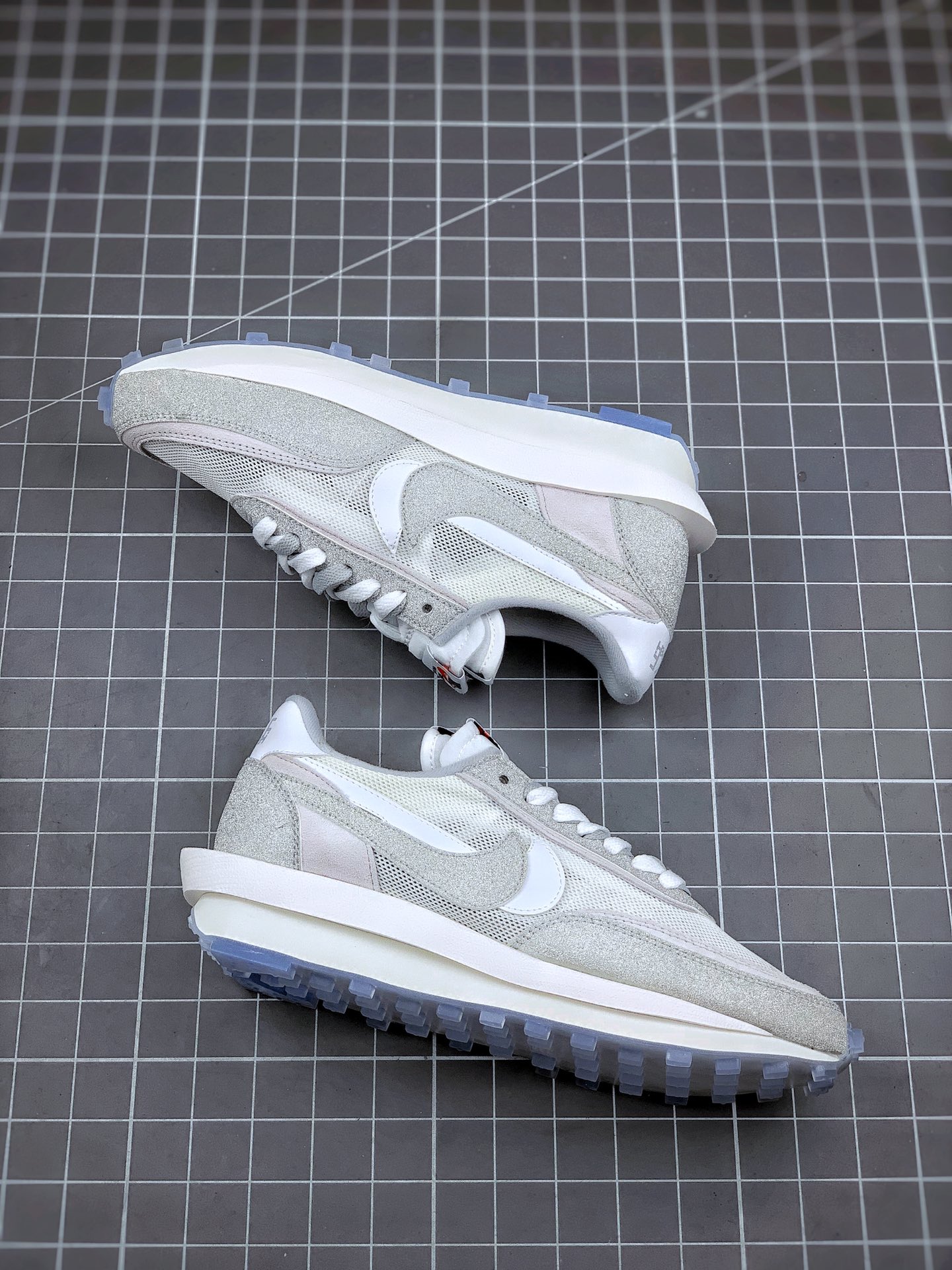 220 Sacai x Nike LVD Waffle Daybreak 满天星 双钩双鞋舌BV5053-100