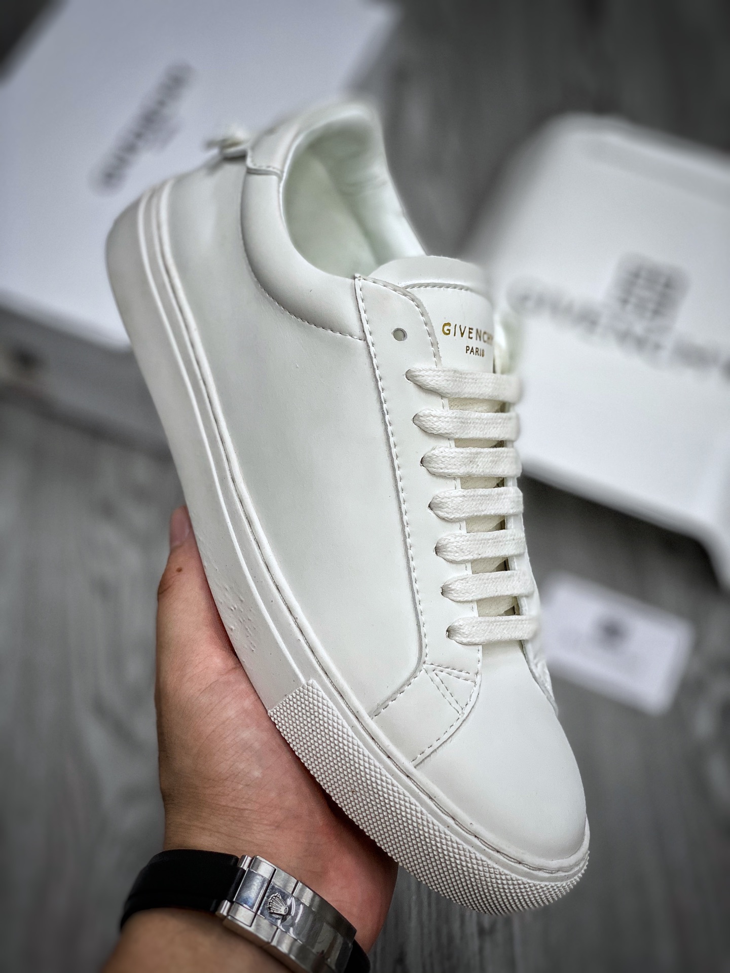 230 givenchy 纪梵希小白鞋独家开发原版大底,代购级别原版空