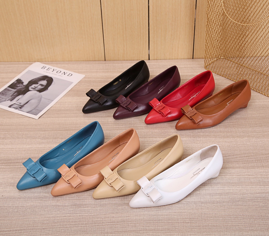 Salvatore Ferragamo Ferragamo Viva Viva ! ¡Phila nueva serie VIVA de zapatos planos precio de fábric