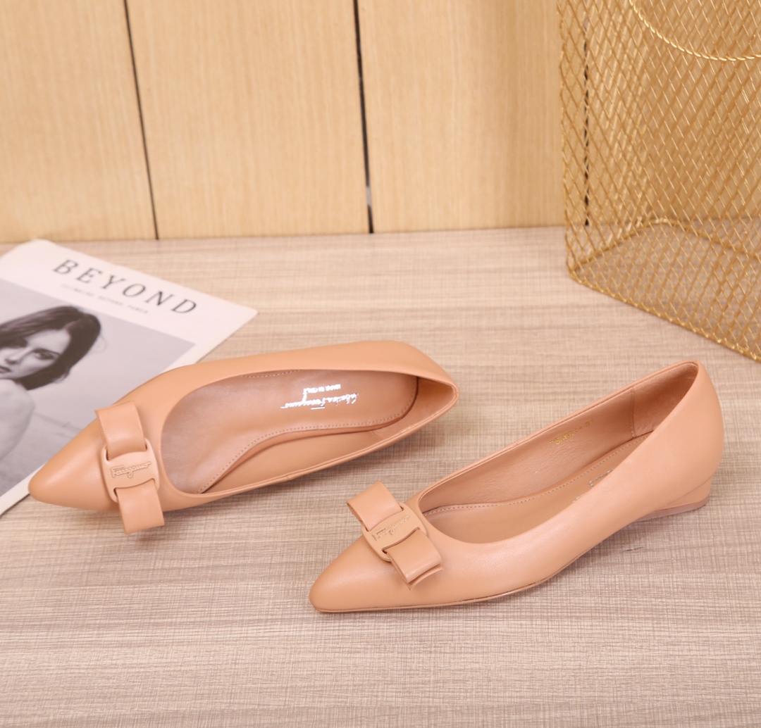 Salvatore Ferragamo Ferragamo Viva Viva ¡Nuevo! ¡Phila nueva serie VIVA de zapatos planos precio de 