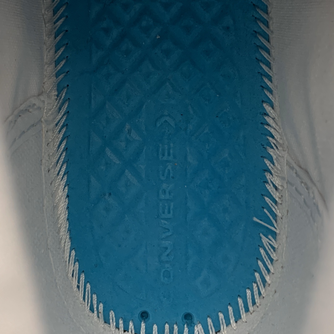 160 Converse 匡威Chuck 70 高帮帆布休闲板鞋