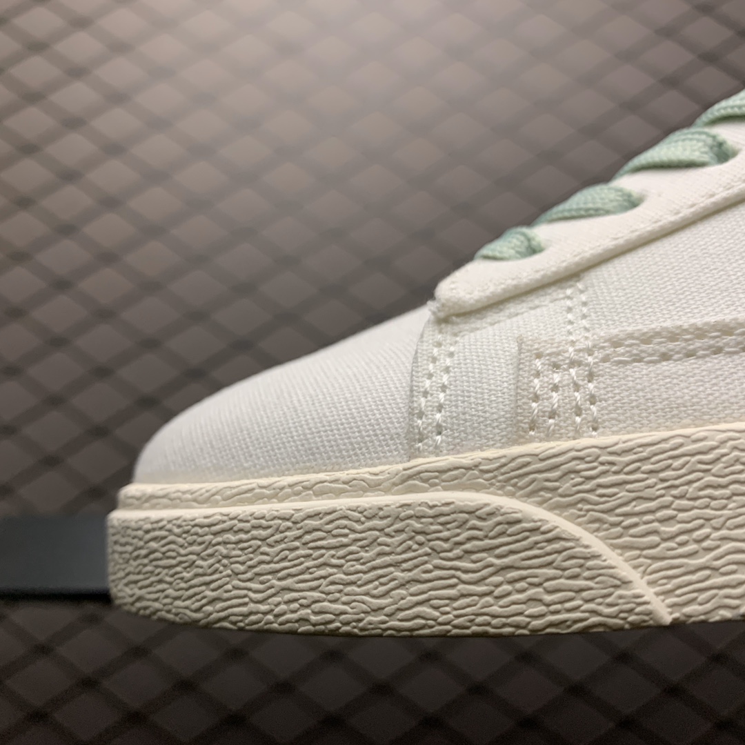 150 Nike Blazer Low 开拓者帆布低帮休闲板鞋 AV9371-605  尺码: 36 36.5 37.5 38 38.5 39 编号：20DTNN33