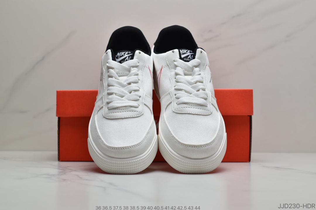 130 Travis Scott x Air Force 1 Low 倒勾空军帆布鞋 空军一号
