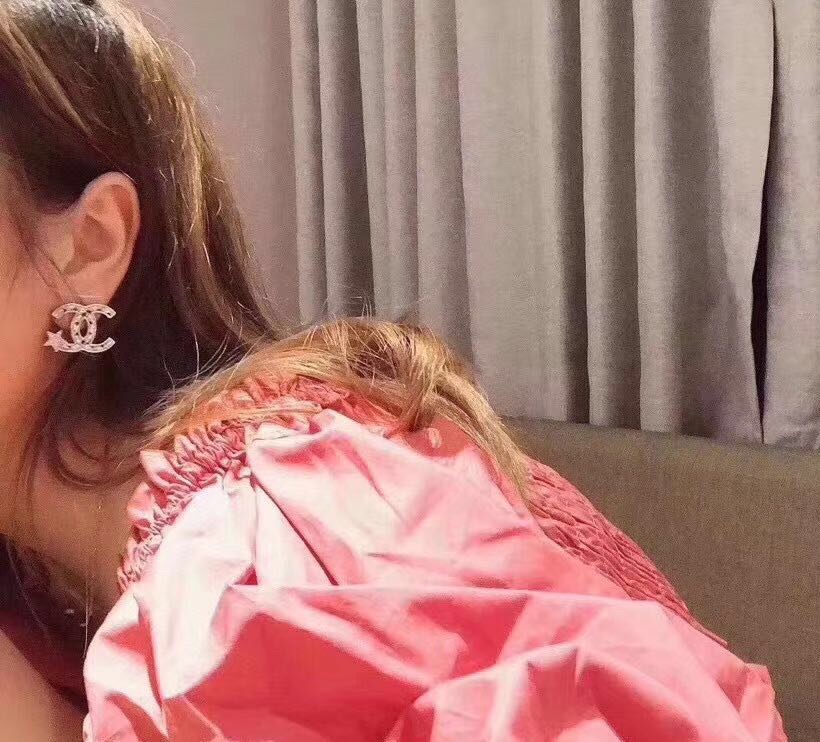 💰85C家马眼星星耳钉 同款材质 925银针 