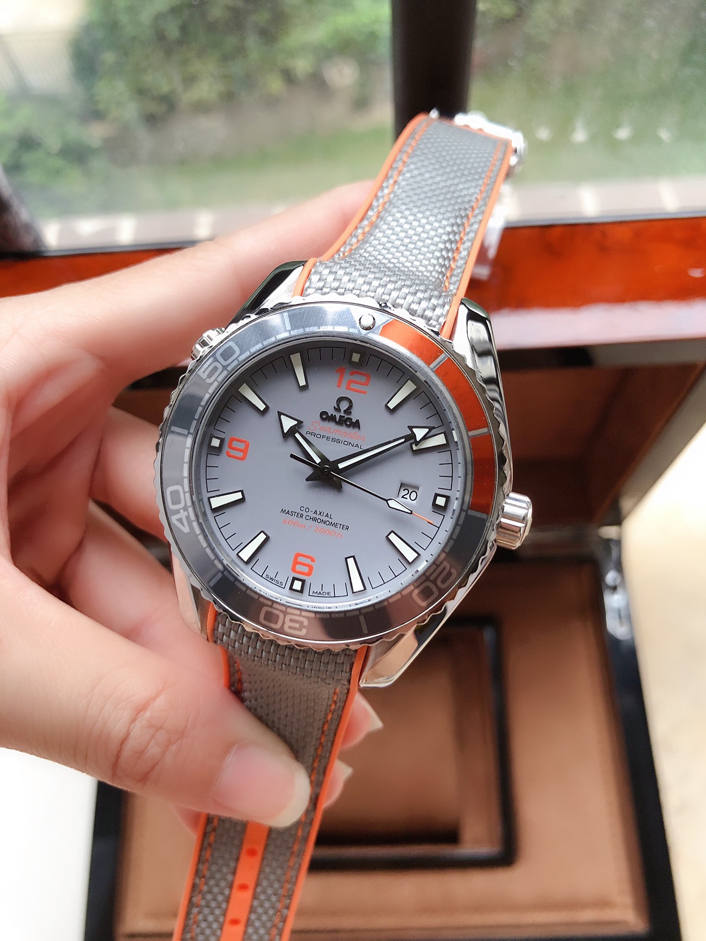 OMEGA欧米茄 海洋600米自動機械腕時計 316L精鋼・超強夜光