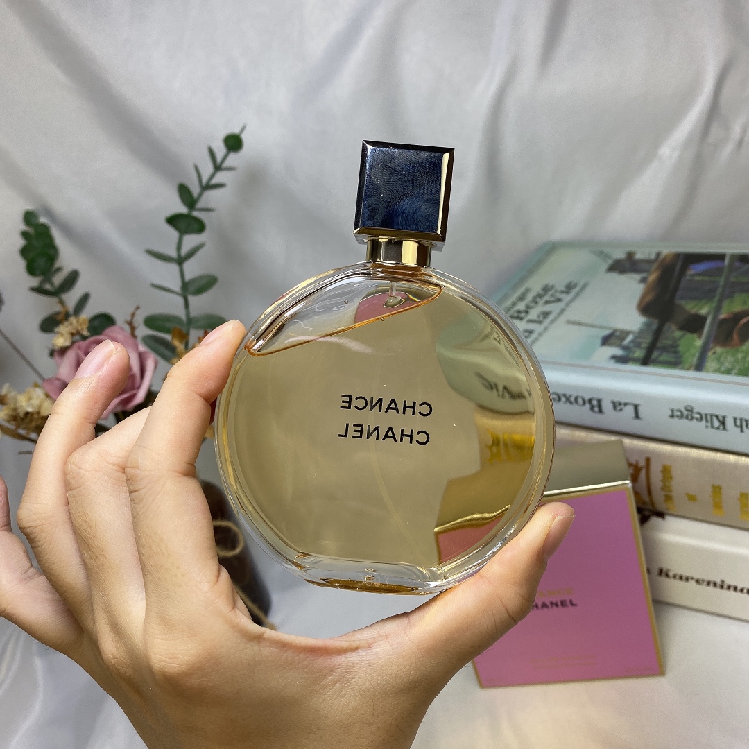 Chanel Chance Eau de Parfum for Women, 100ml - Floral and Vibrant Scent 3 i1594306161 9492 2