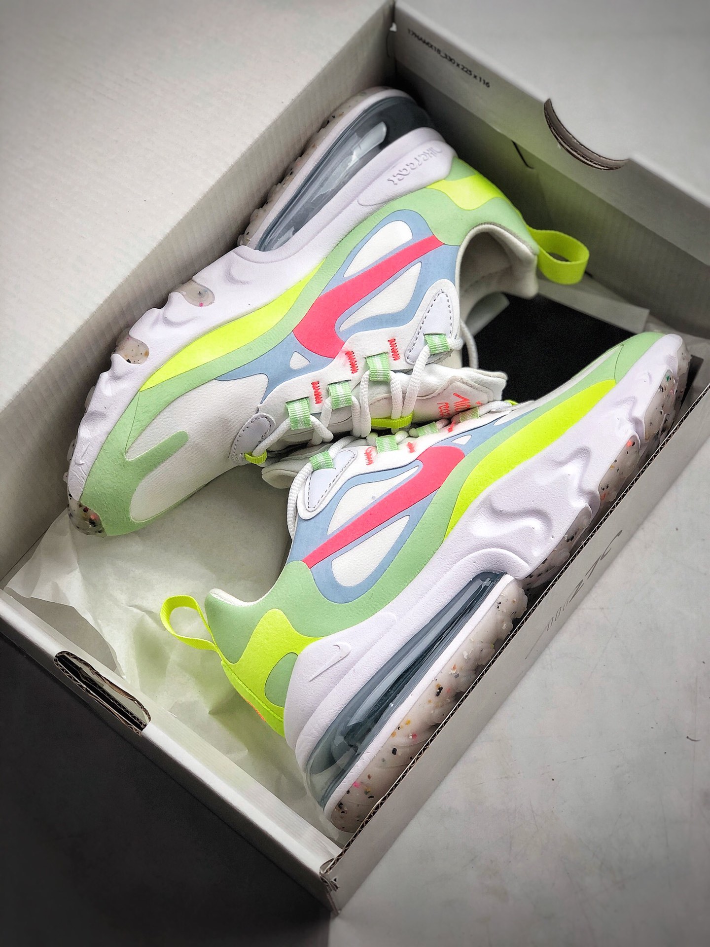 200 Nike Wmns Air Max 270 React ”White/Light Blue”270瑞亚赛车系列后半掌气垫百搭运动慢跑鞋  DB5927-161