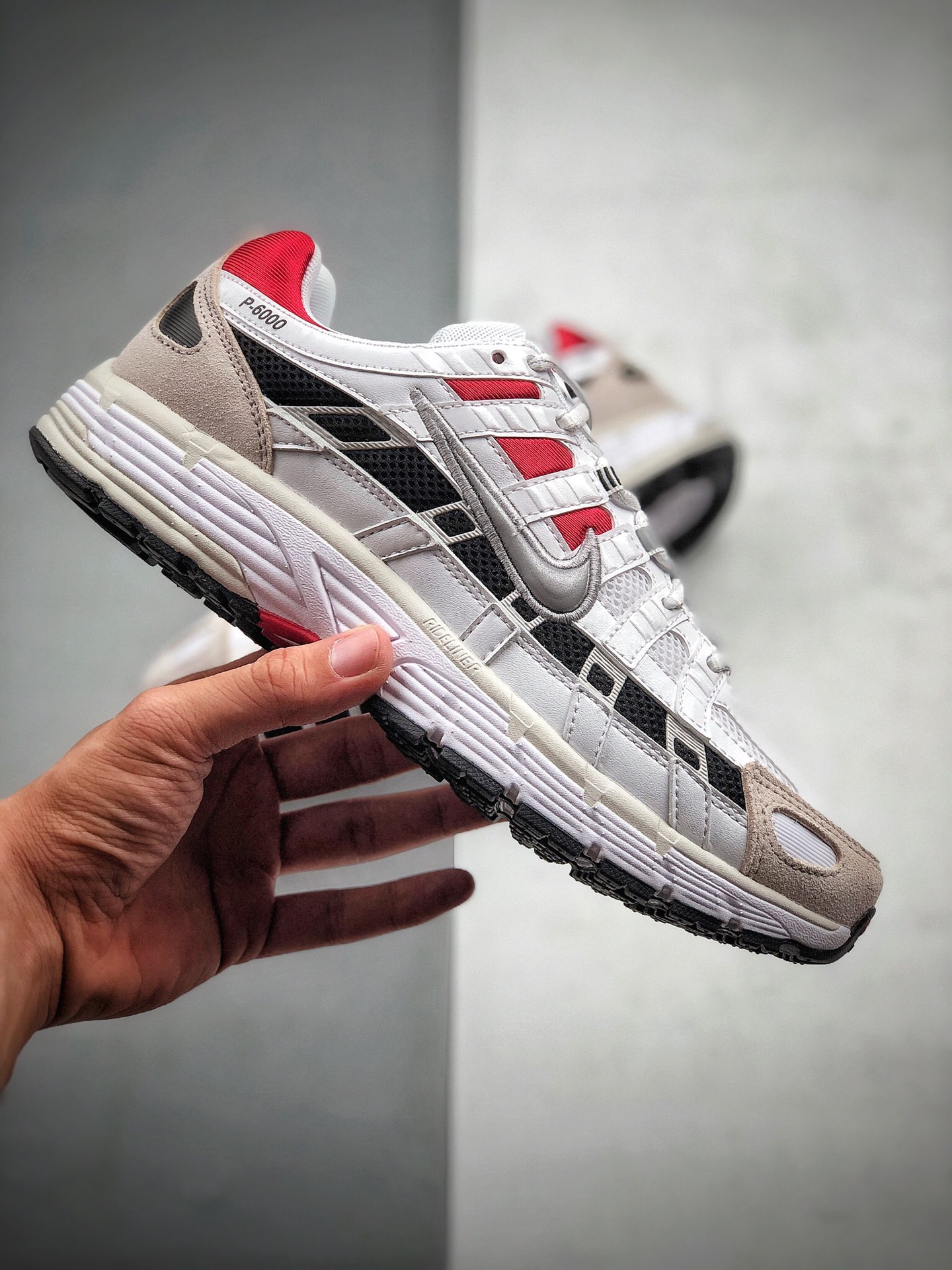 200  Nike P-6000 新配色出 红白银 高颜值跑鞋CV3038-100