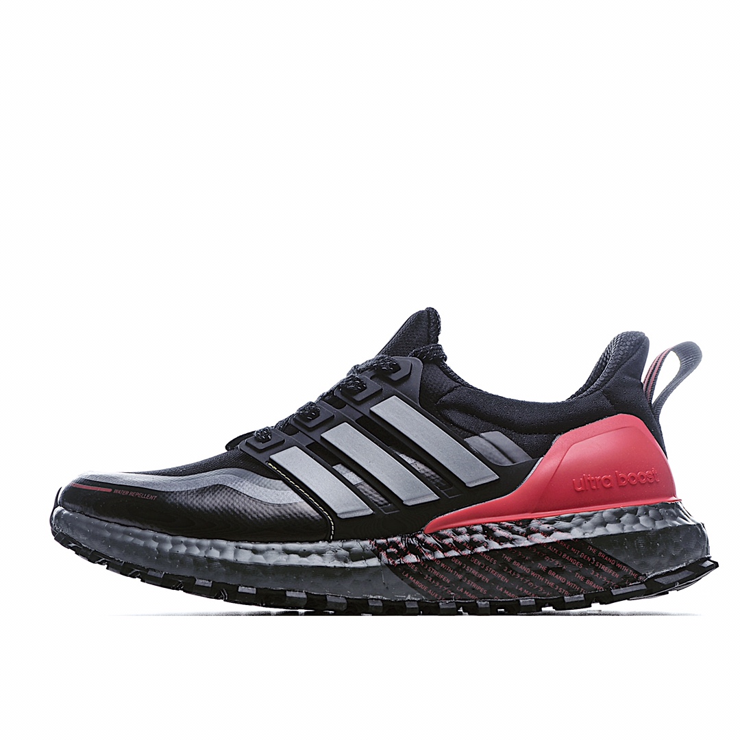 H0 Adidas Ultraboost All Terrain 4.0 全掌爆米花休闲运动跑鞋采用网材搭配反光皮革鞋面，配上Stretchweb网格外底和Boost中底，提供非凡穿着体验其Primeknit一体化编制鞋身被赋予了崭新的立体纹路细节，更具袜套感。FU9464