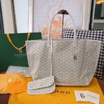 Goyard Sale
 Handbags Tote Bags
