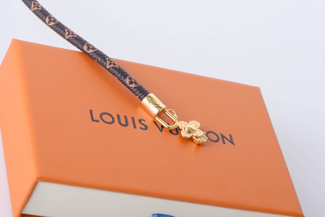 200 Louis Vutton路易威登20ss Vivienne吉祥物皮手环