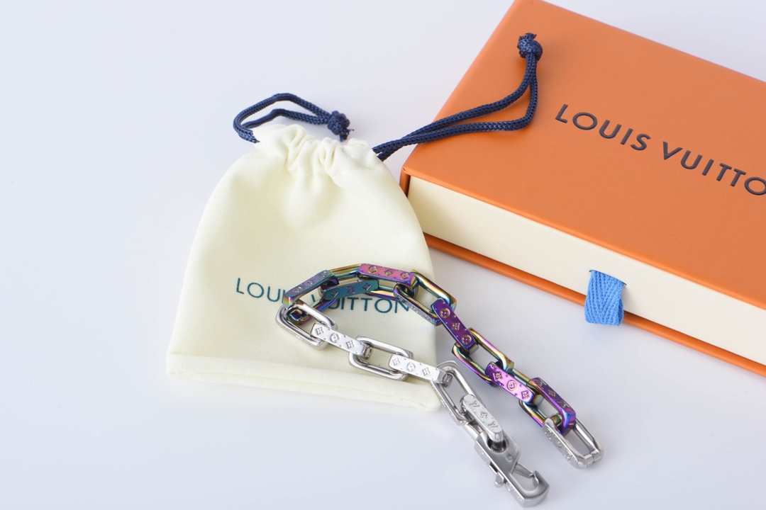 200 Louis Vutton路易威登20ss 竹节淬火渐变链式手镯