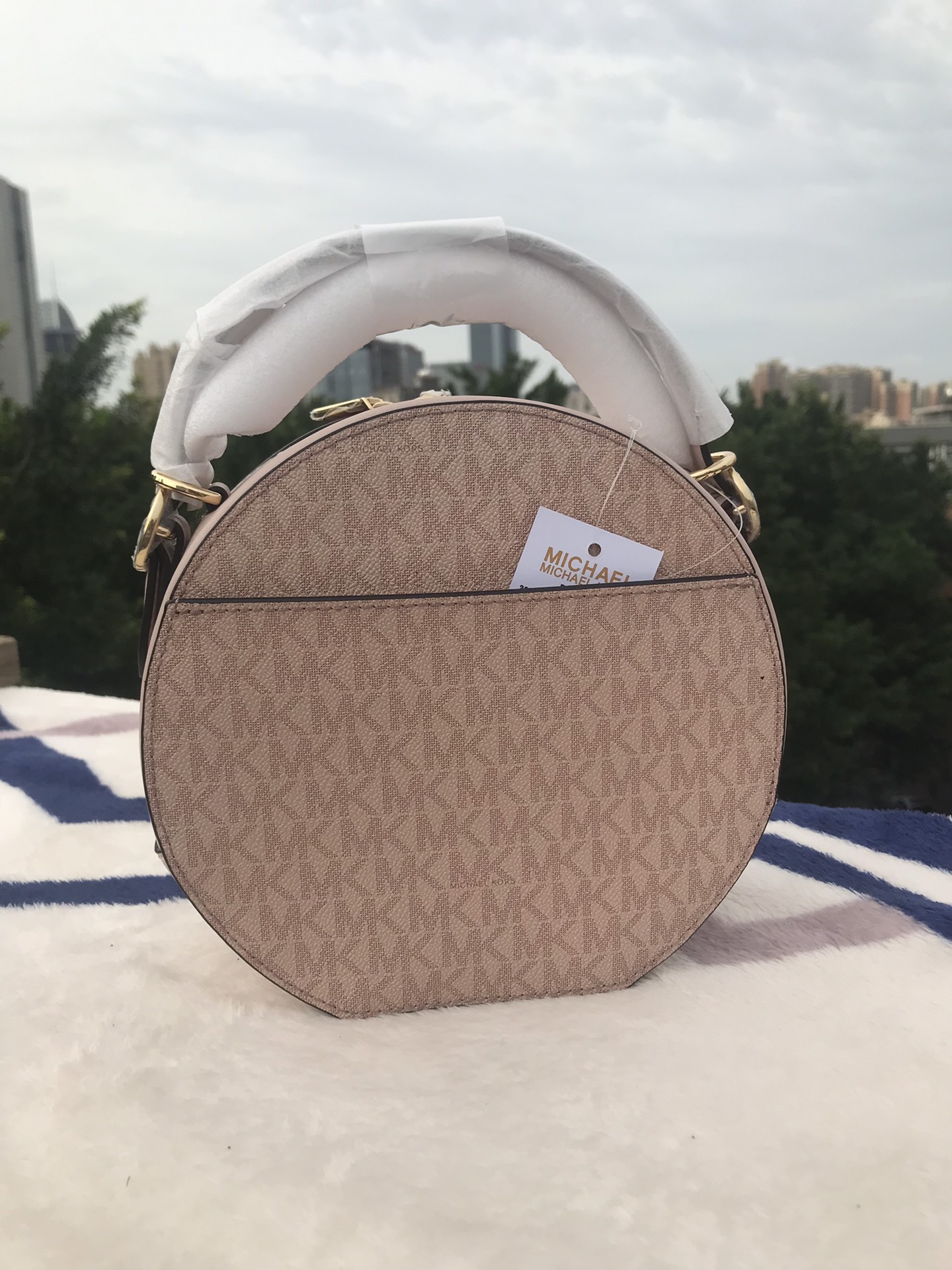 Michael Kors 手提圆包pu拼粉色