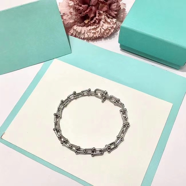 Tiffany & Co. 蒂*尼 tiff 银色 U型扣 女士手链 纯银