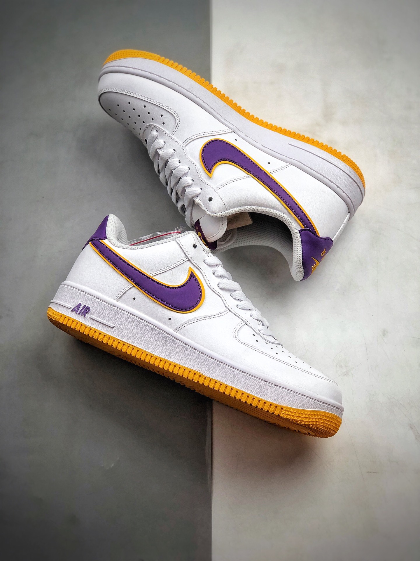 180  致敬曼巴 公司级 Nike Air Force 1'07 Low “湖人紫金”配色 HK7765-024
