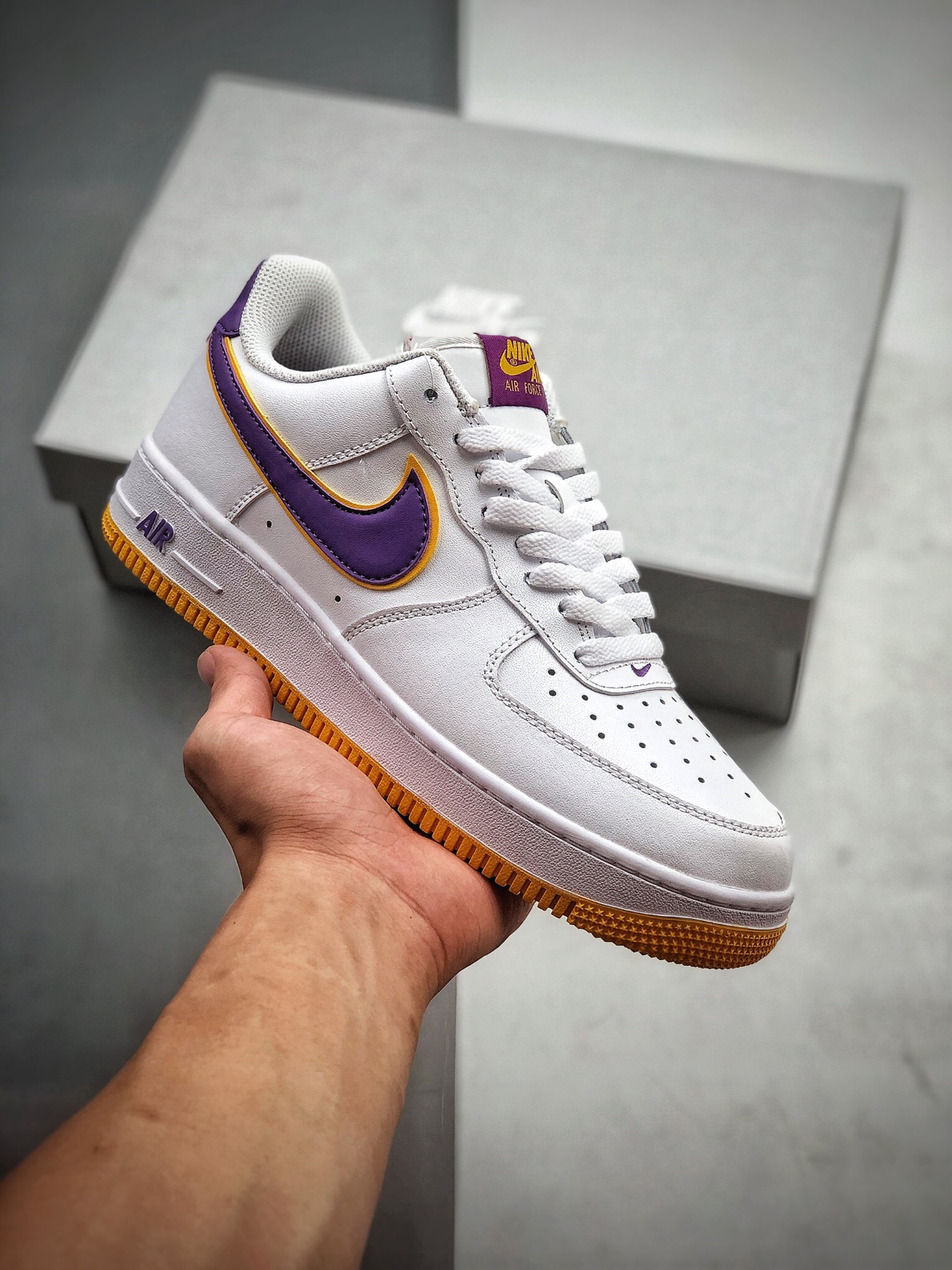 180  致敬曼巴 公司级 Nike Air Force 1'07 Low “湖人紫金”配色 HK7765-024