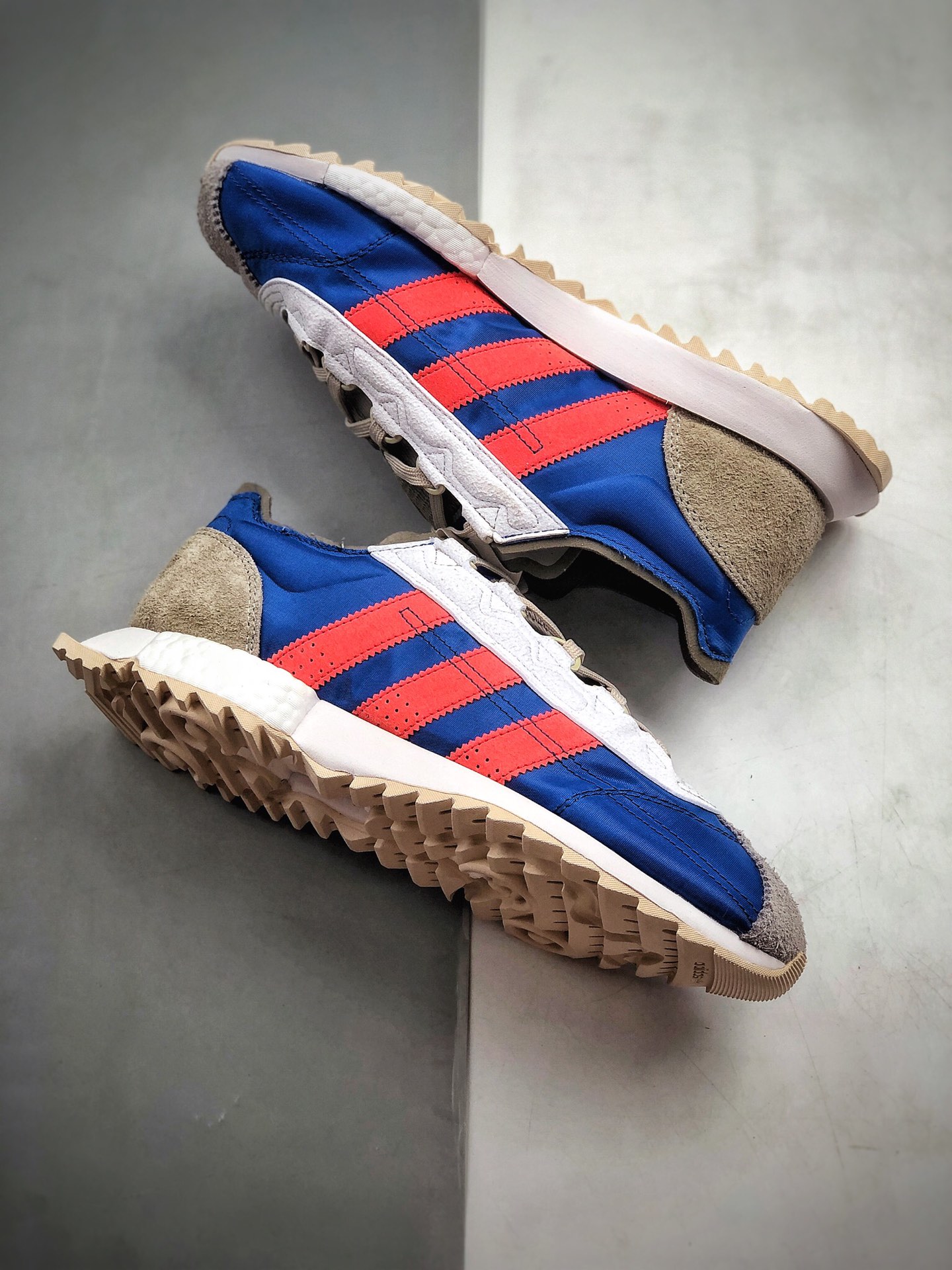 230 Adidas 阿迪达斯 SL7600复古运动休闲跑鞋 EG6780