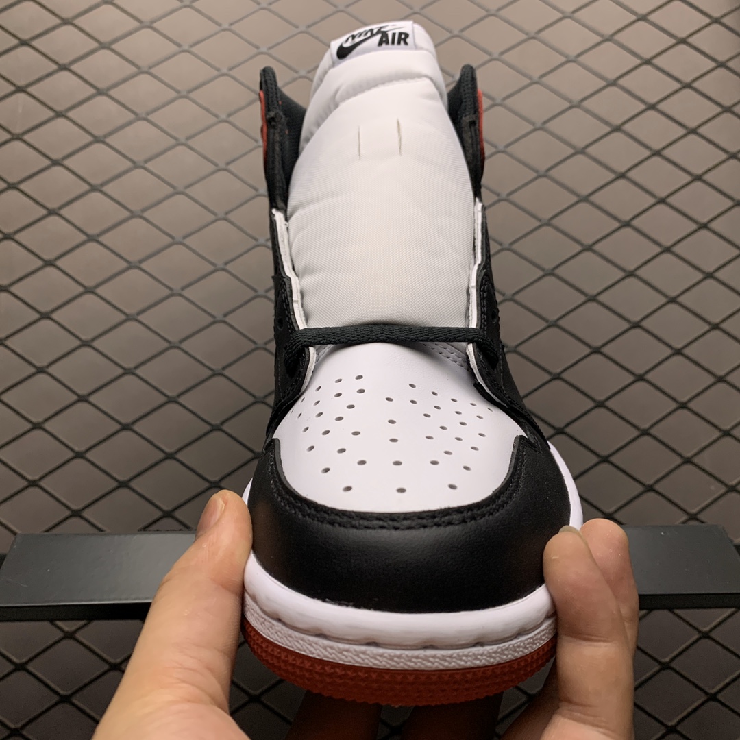 360 B级版本 Air Jordan 1 High Black Toe AJ1 乔1 黑脚趾 男子文化篮球 555088-125