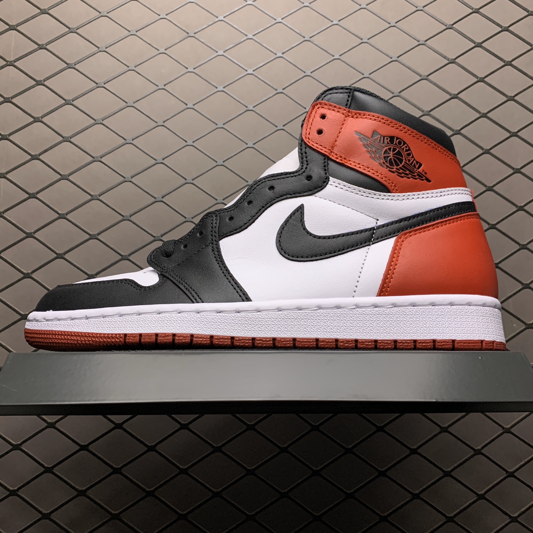360 B级版本 Air Jordan 1 High Black Toe AJ1 乔1 黑脚趾 男子文化篮球 555088-125