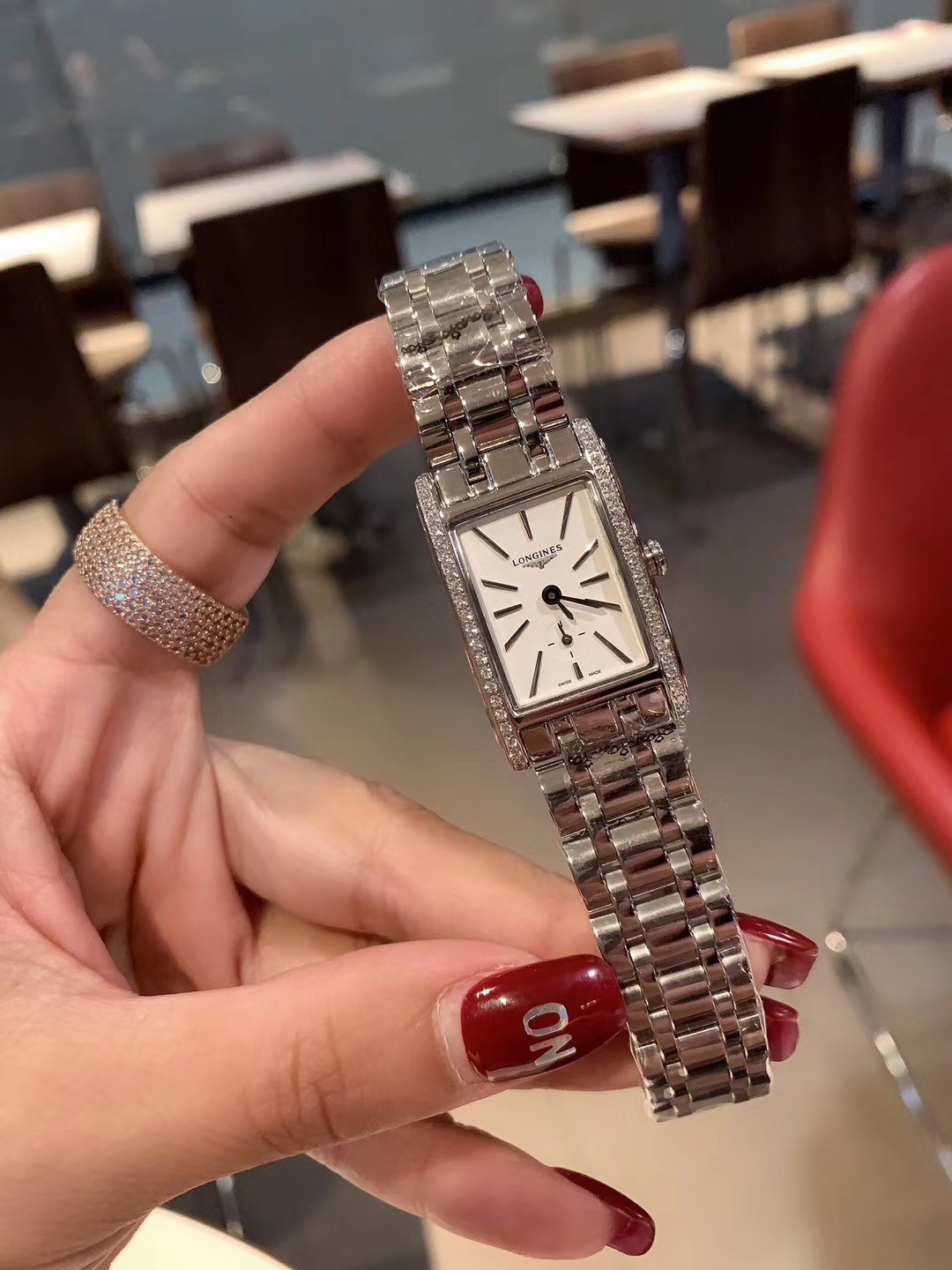 Longines 浪琴黛绰维纳系列女表
