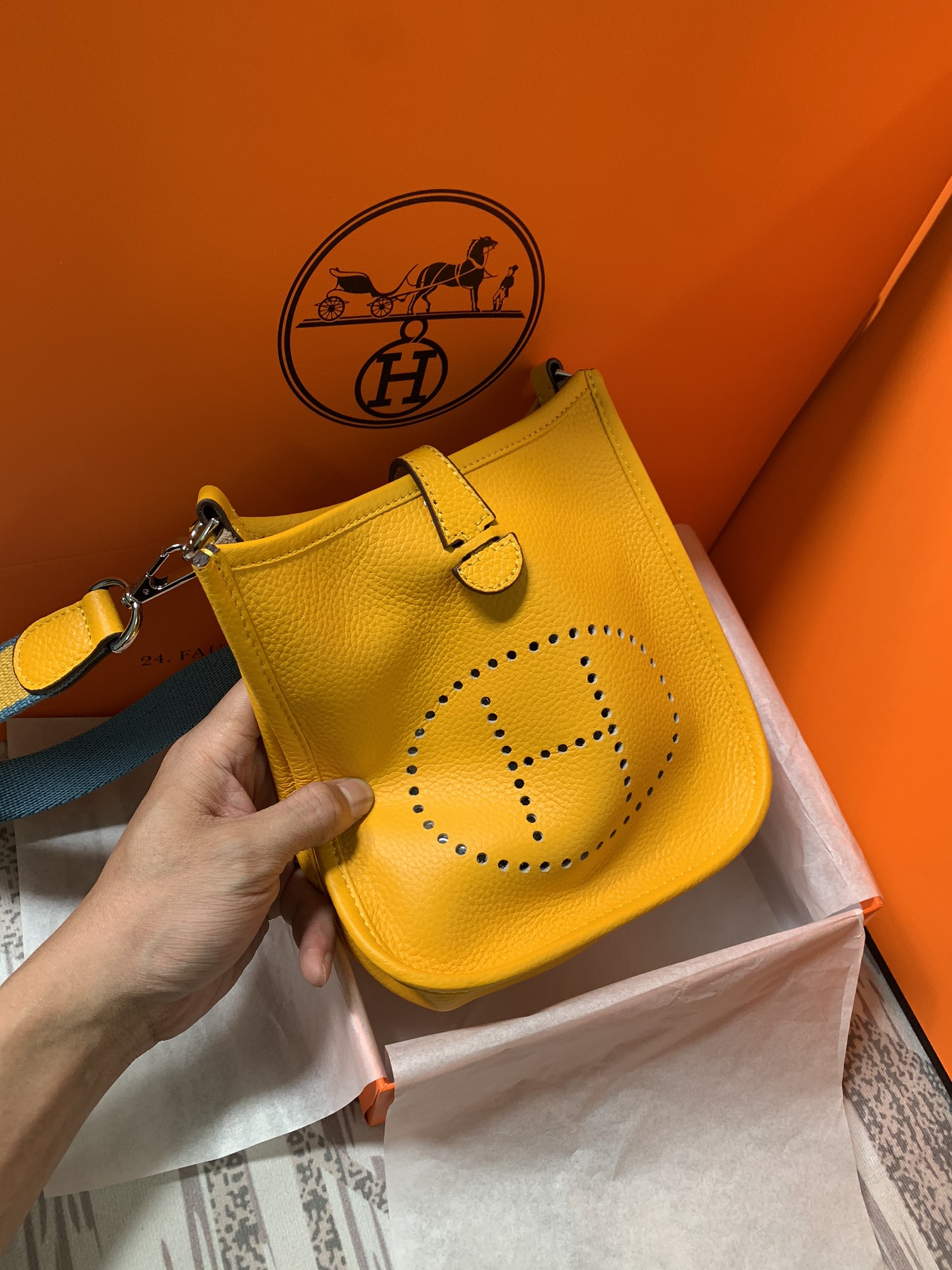 Evelyne mini 伊芙琳迷你 Togo 牛皮バッグ 手感超ソフト