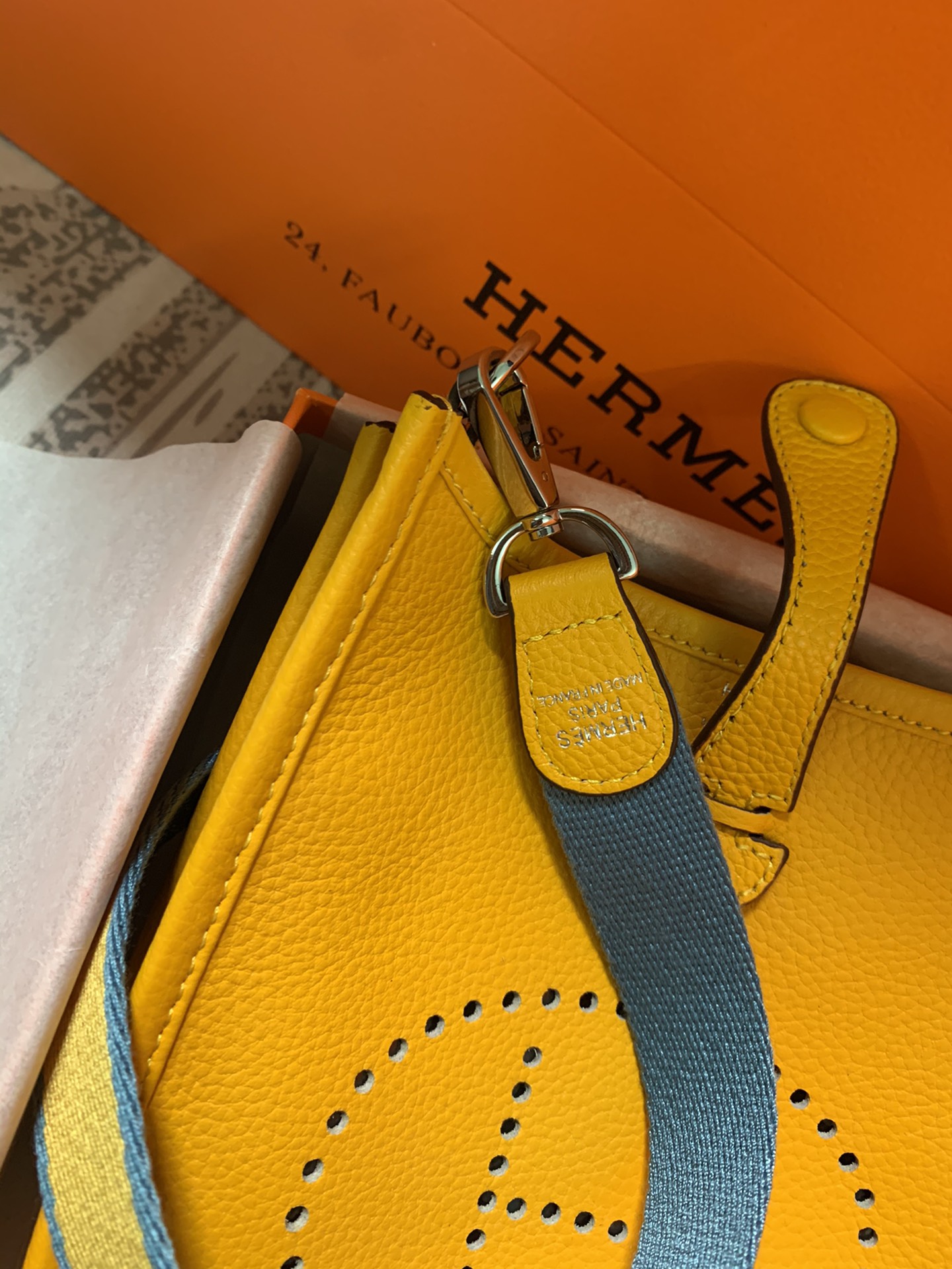 Evelyne mini 伊芙琳迷你 Togo 牛皮バッグ 手感超ソフト