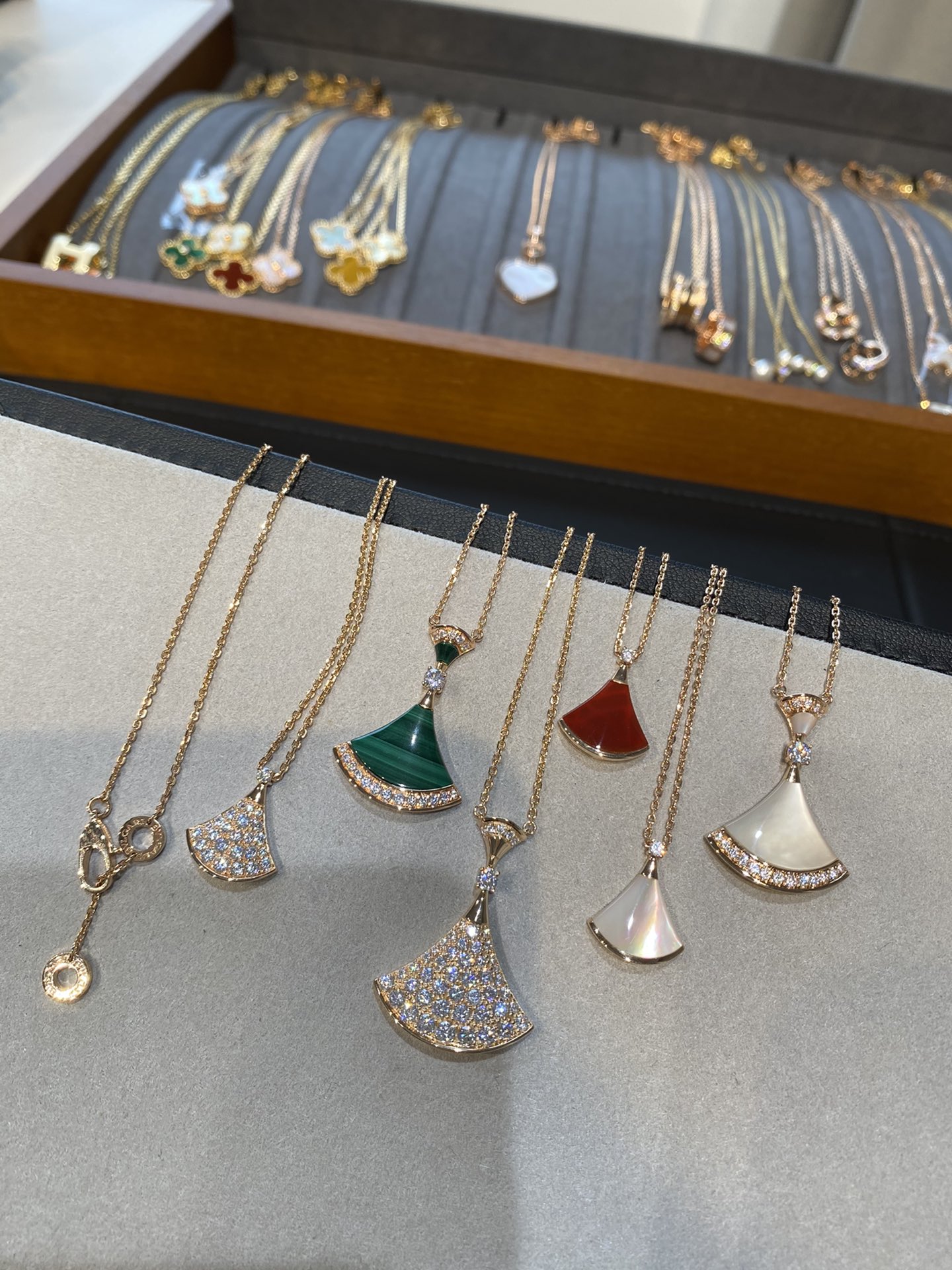 NO:102631,Collection pictures,19860909合集图,,Jewelry