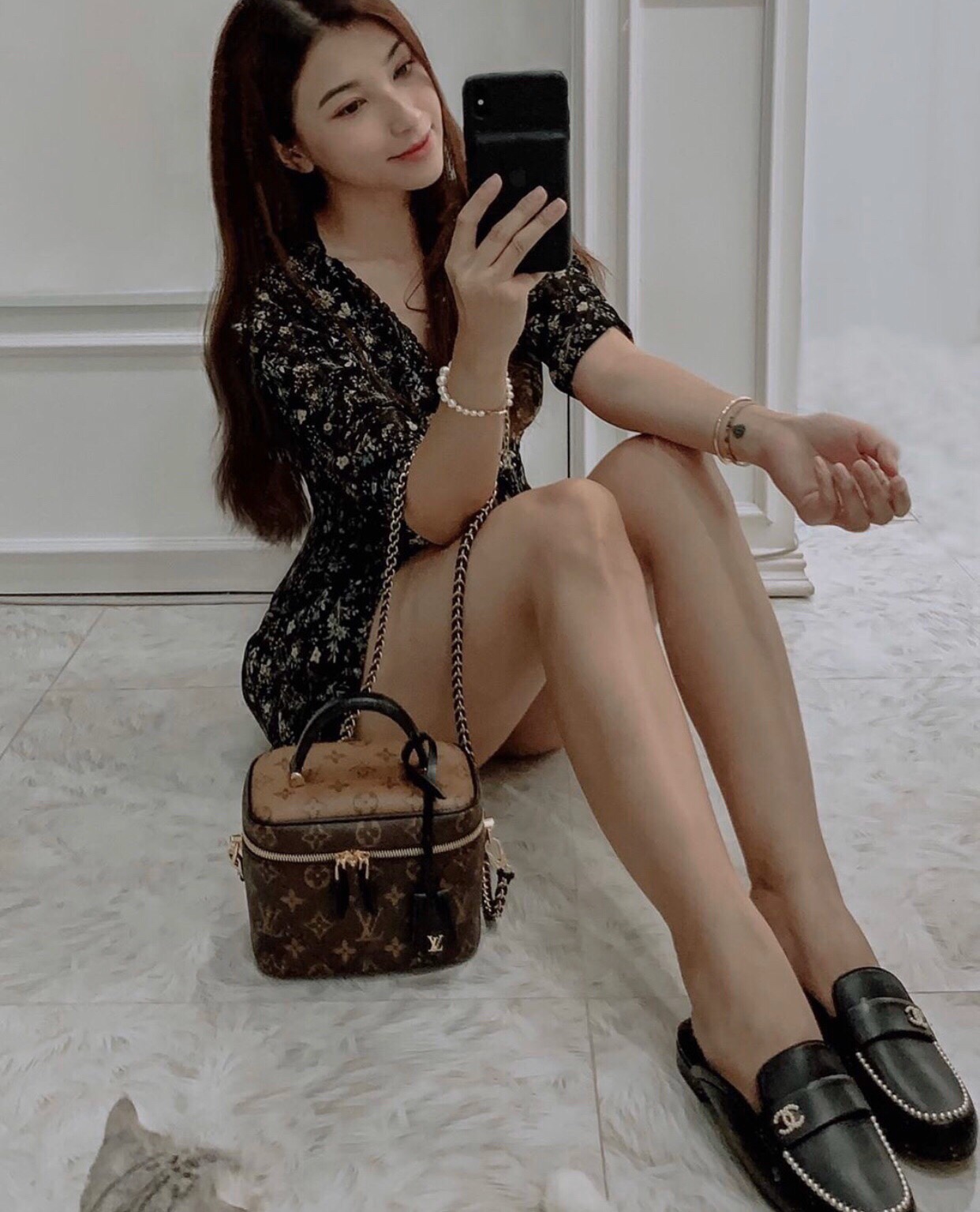 这是每个女人都逃不过的劫
老花搭配黄花系列 复古与时尚的结合！！！