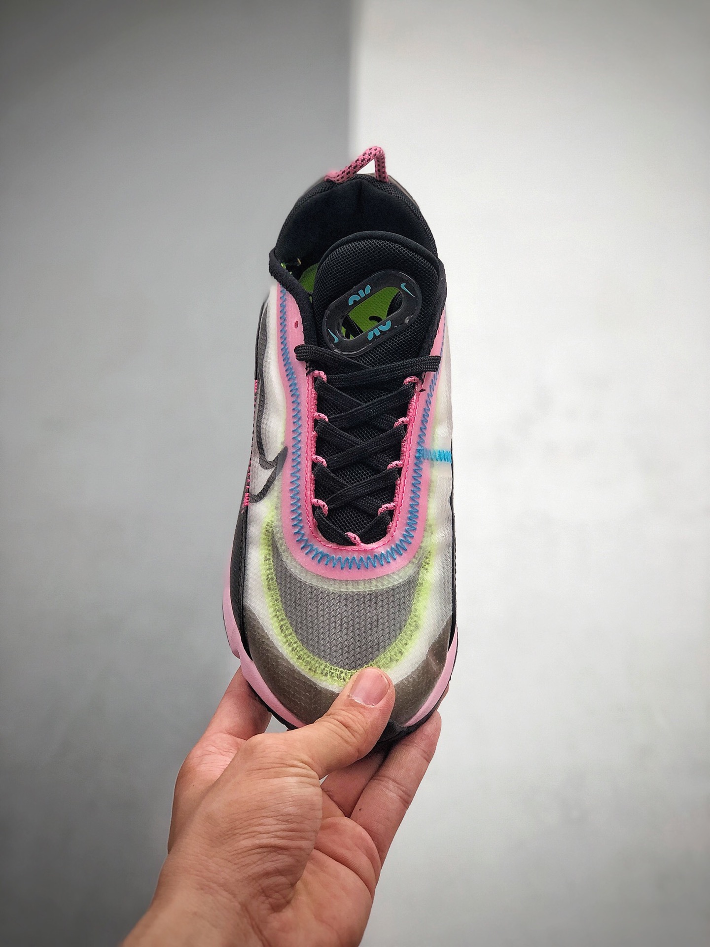 250 公司级 耐克Nike Air Max 2090太空 气大 垫休闲CW4286-100