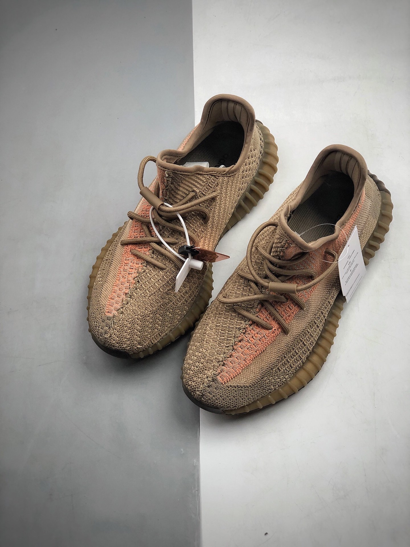 290  Adidas Yeezy 350 Boost V2野鸡红新配色FZ5240