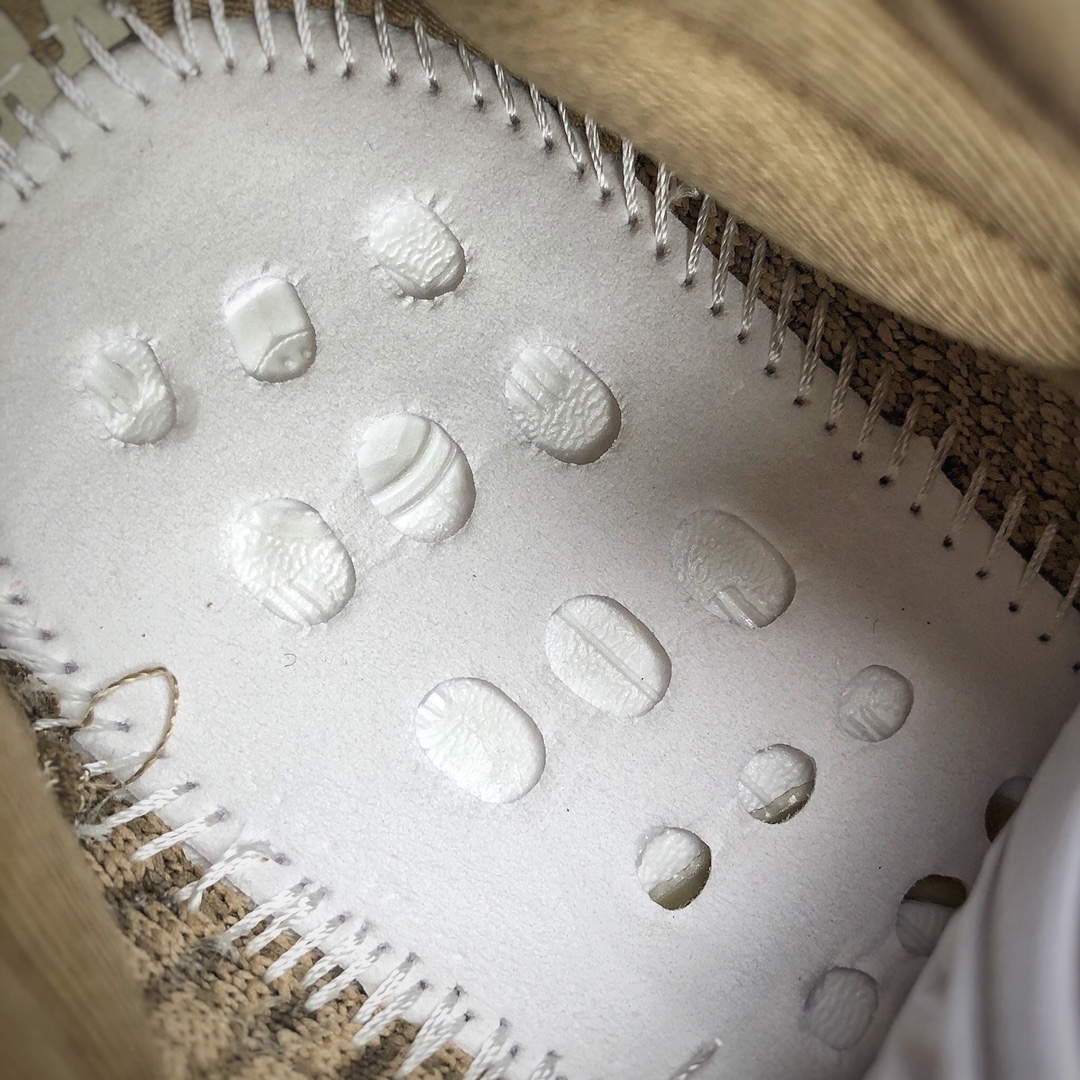 290  Adidas Yeezy 350 Boost V2野鸡红新配色FZ5240