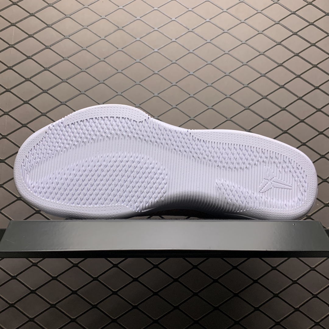 230 Nike Kobe 11 Elite Low FTB 科比11代 低帮编织鞋面男子实战篮球鞋 824461-199