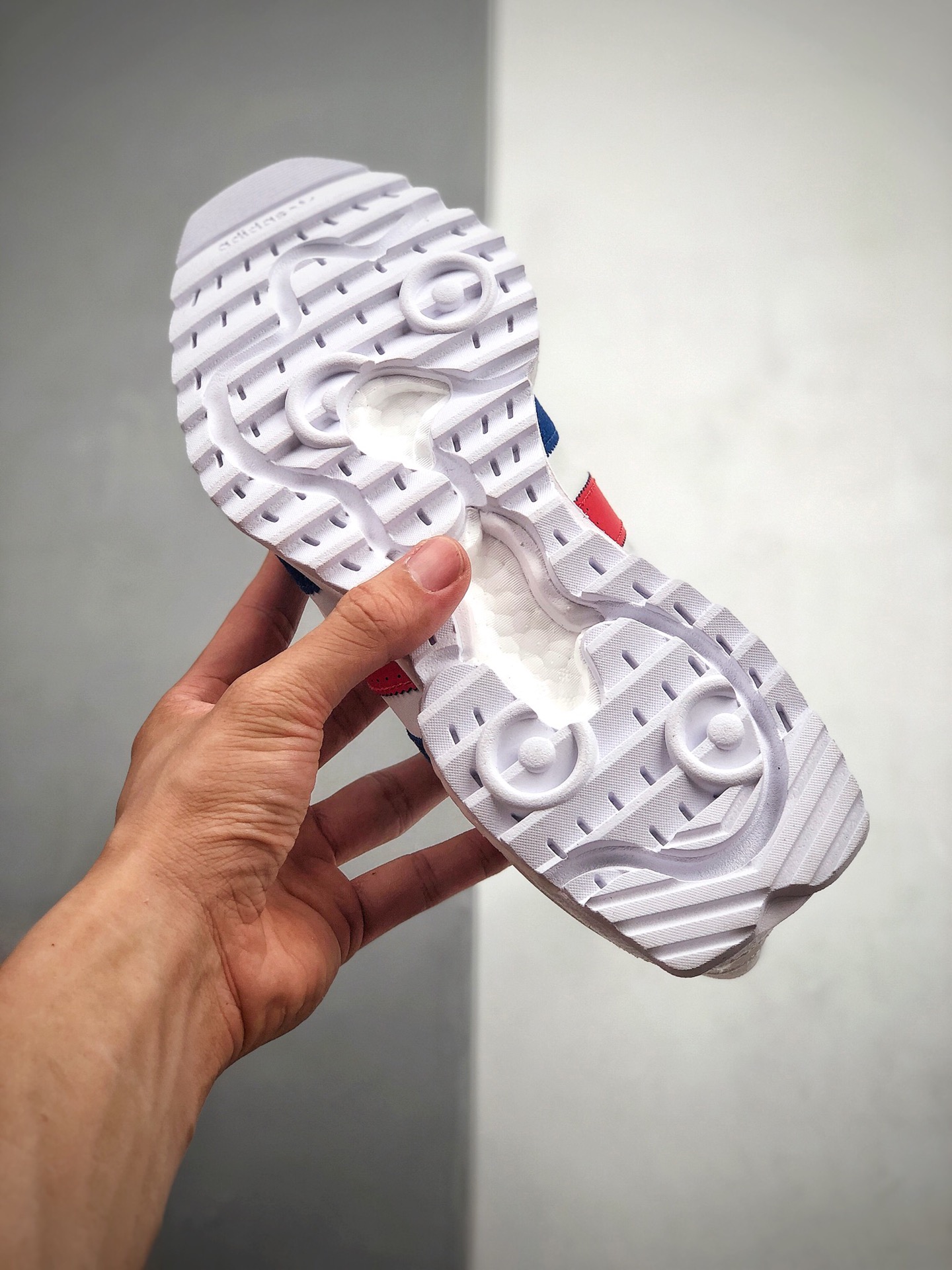 230 adidas 阿迪达斯 三叶草 夏季新款 SL 7600爆米花缓震软底男女经典运动鞋 货号：FW6375