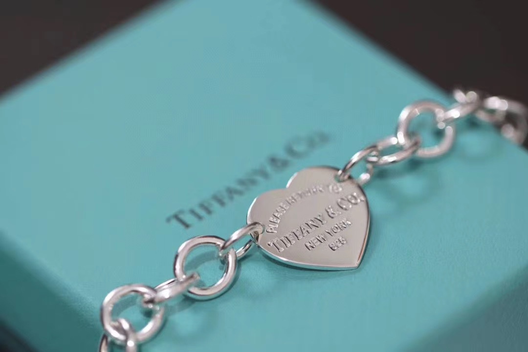 Tiffany & Co. Tiffany&Co.蒂芙尼心形心牌手链