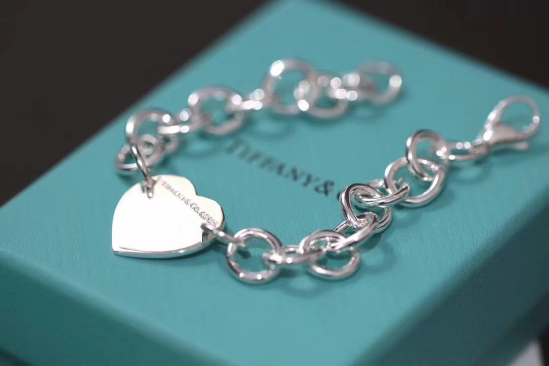 Tiffany & Co. Tiffany&Co.蒂芙尼心形心牌手链