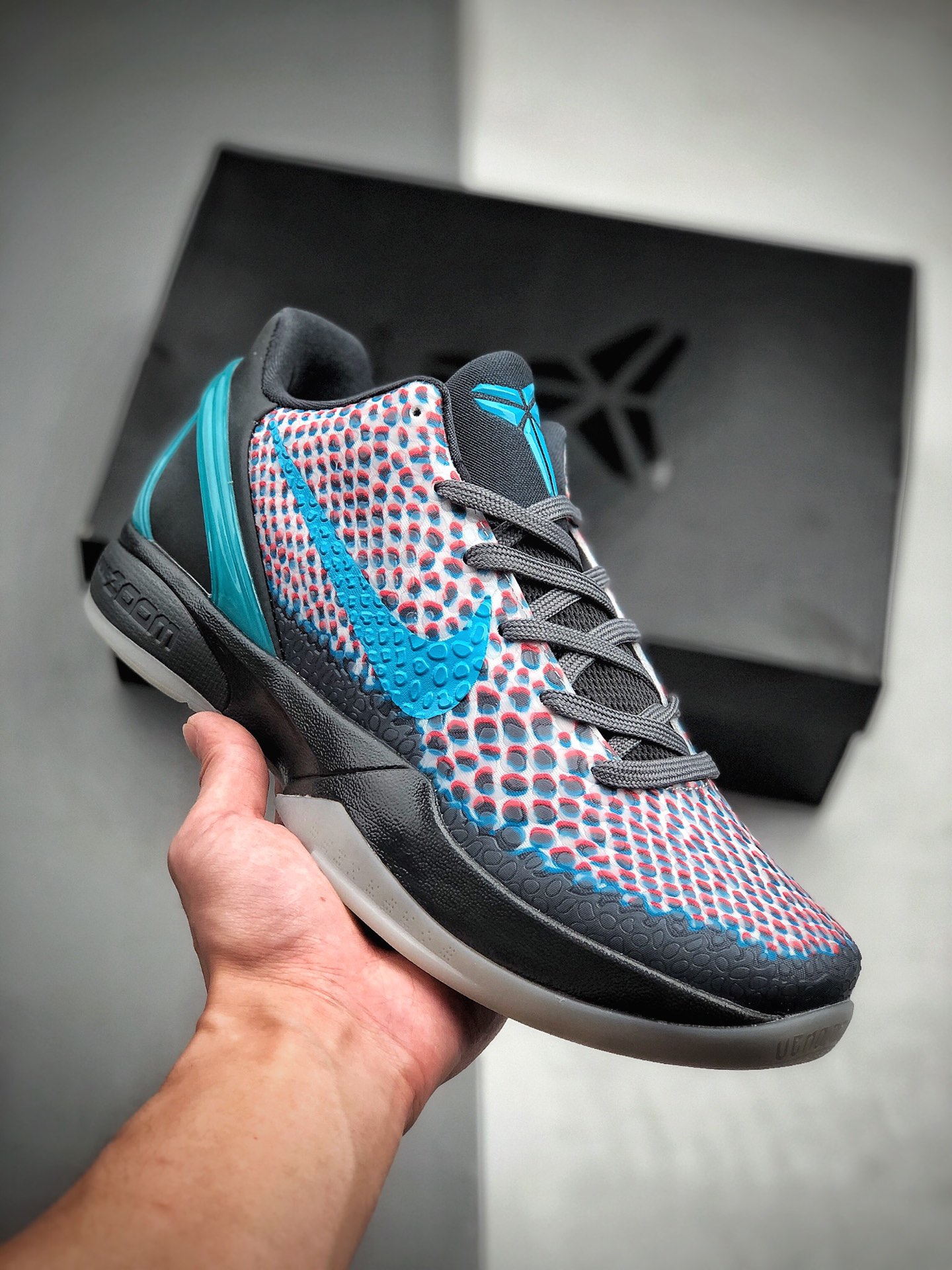 250 Nike Kobe 6 V 3D 好莱坞ZK 6是第一双科比将自己的绰号Black Mamba与自己的签名鞋DD2305-003