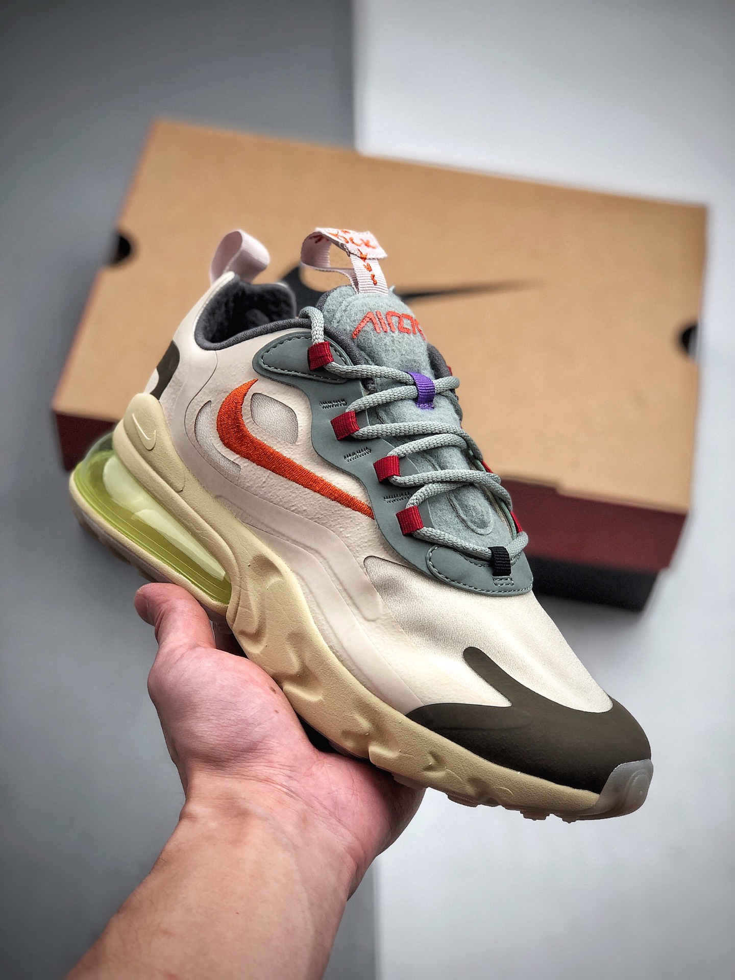 280  淡奶油 倒钩 白蓝橙色 Max 270 三代TRAVIS SCOTT X NIKE AIR MAX 270 REACT CV2414-200