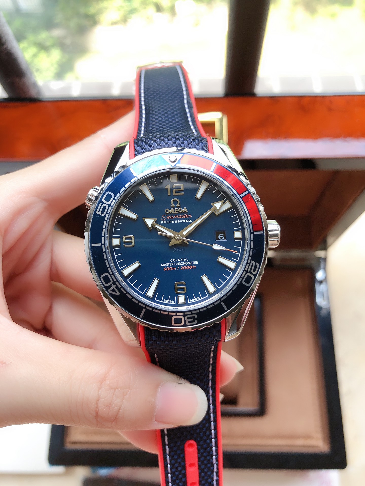 OMEGA欧米茄 海洋600米自動機械腕時計 316L精鋼製