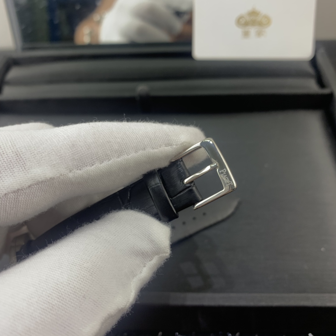 Piaget 皇家 伯爵POSSESSION系列女表