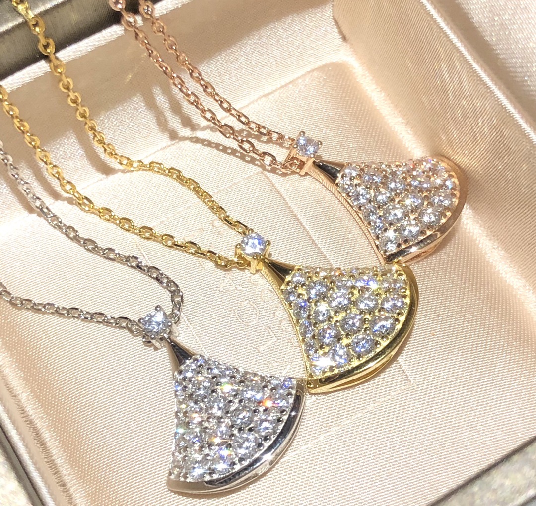 Bvlgari Jewelry Necklaces & Pendants Set With Diamonds 925 Silver