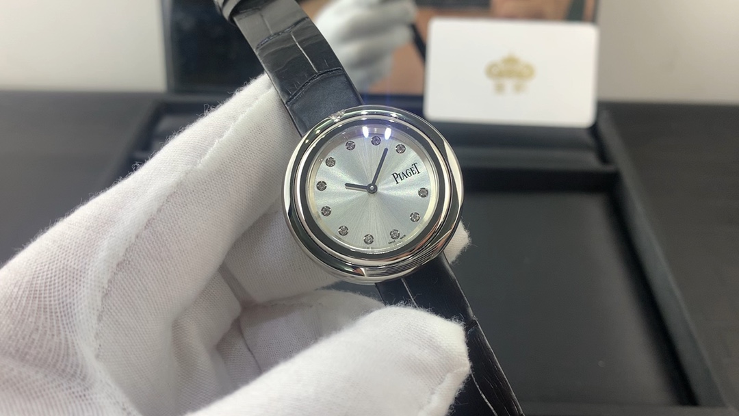 Piaget 皇家 伯爵POSSESSION系列女表