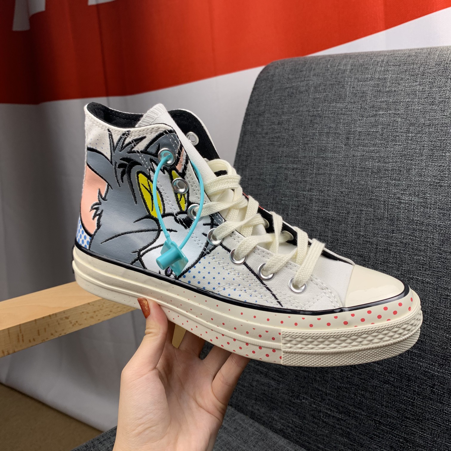 chuck 70 tom & jerry 猫和老鼠联名 正确刺绣版 - 佰特万斯匡威