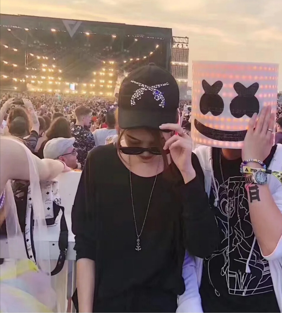 Chrome Hearts 𝗖𝗵𝗿𝗼𝗺𝗲 𝗛𝗲𝗮𝗿𝘁𝘀 克罗心童军花项链