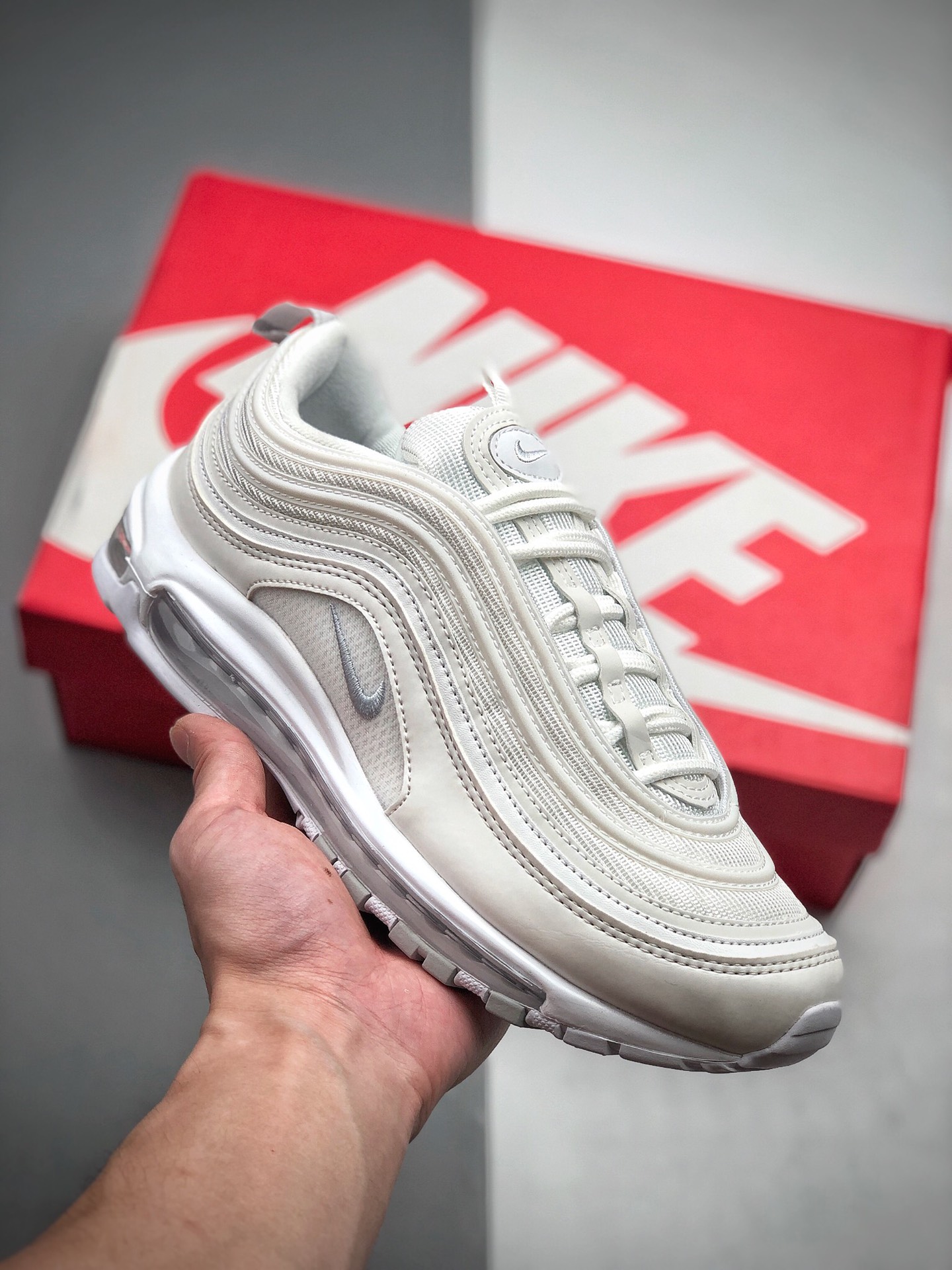200  NIKE AIR MAX 97子弹 3M“白子弹” 复古全掌气垫跑步鞋  921733-100