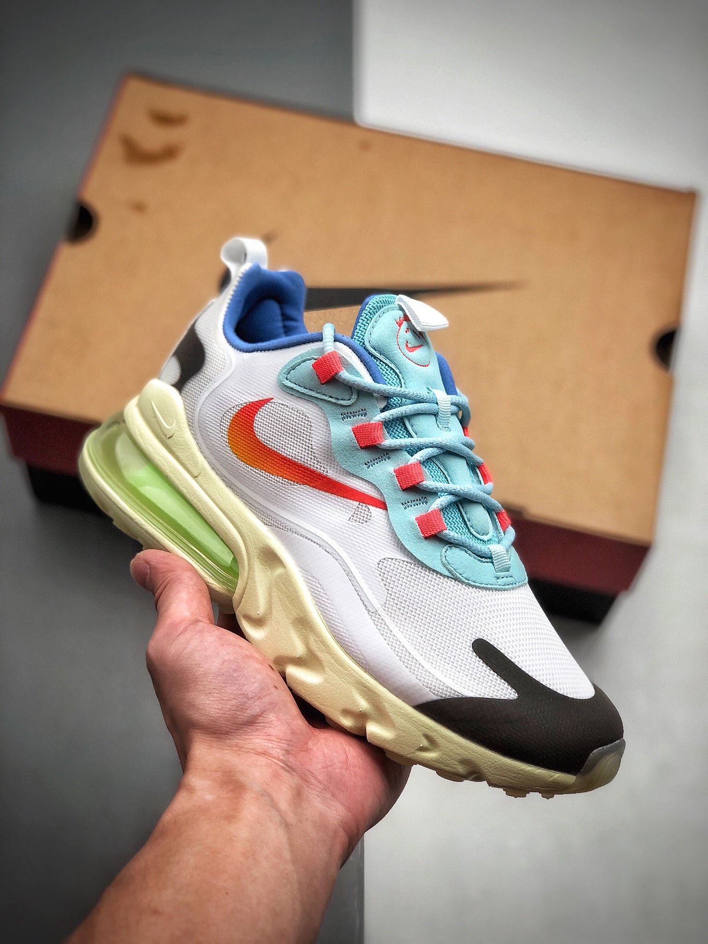 240 耐克TRAVIS SCOTT X NIKE AIR MAX 270 REACT 270V2 “淡奶油”  CT2864-100