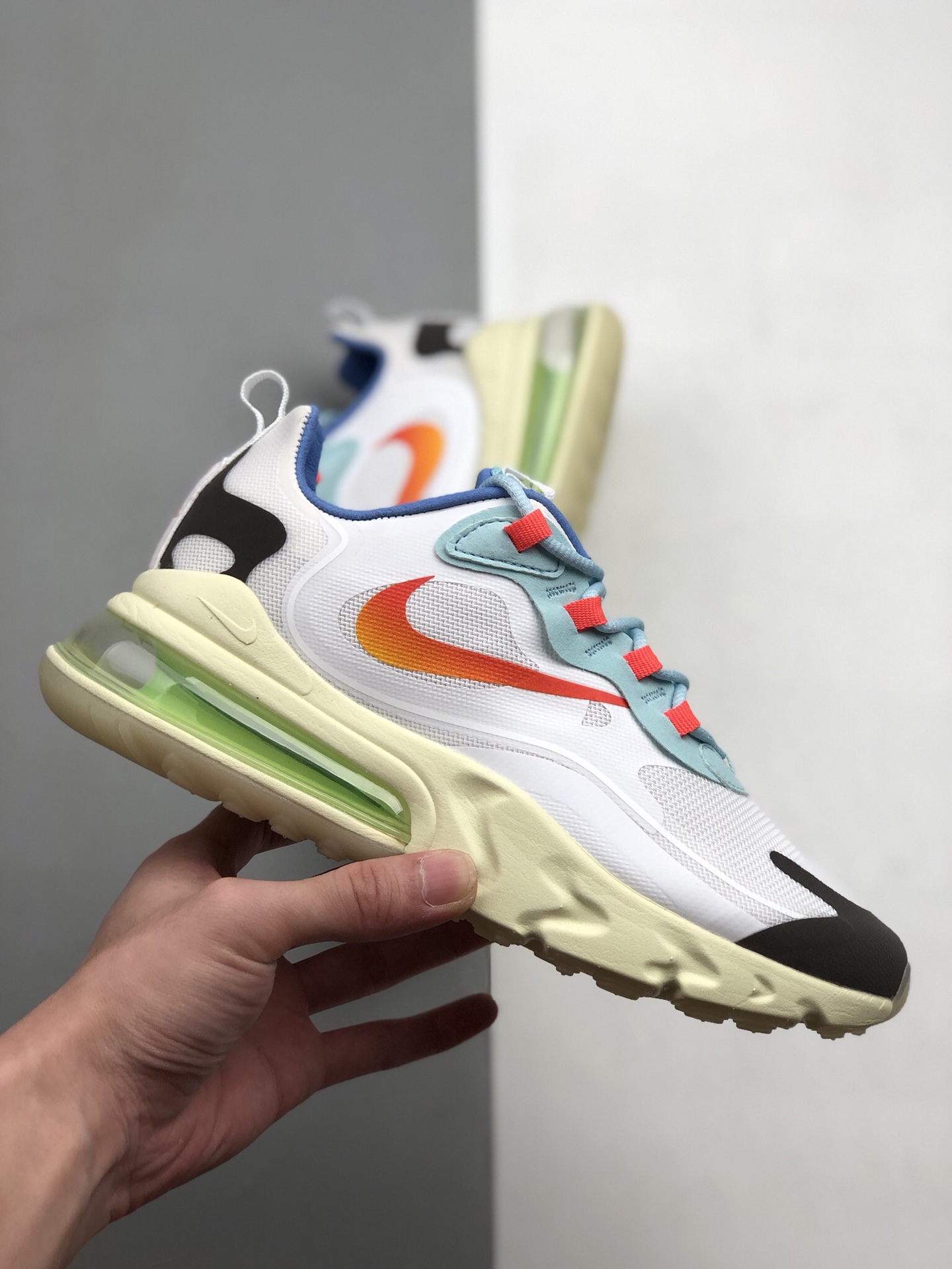 240 耐克TRAVIS SCOTT X NIKE AIR MAX 270 REACT 270V2 “淡奶油”  CT2864-100