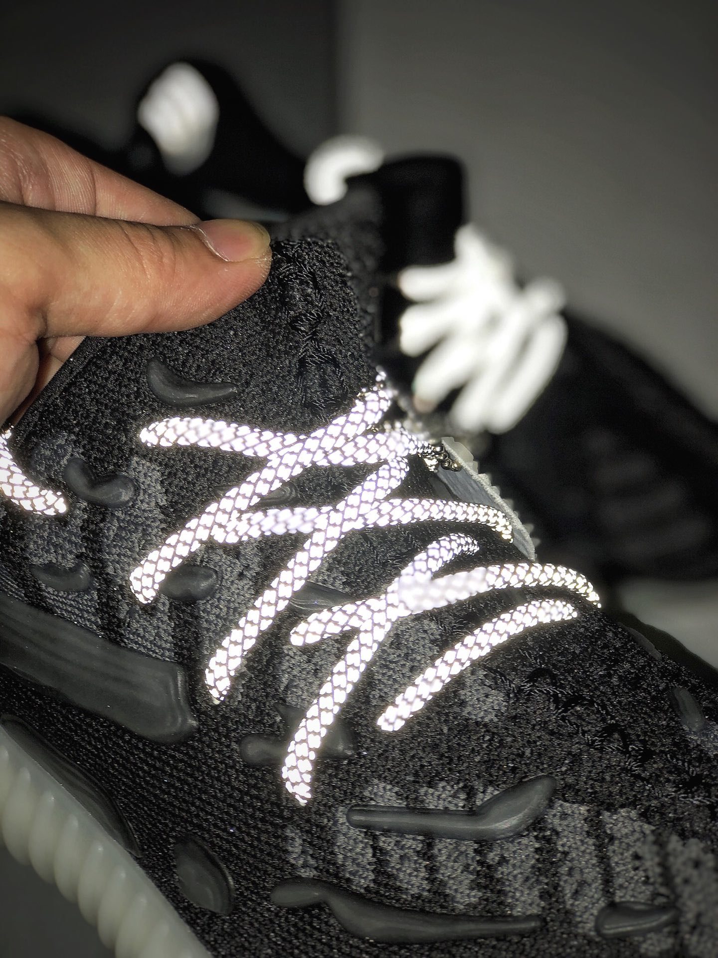 350 侃爷再度联乘Adidas Yeezy Boost 350 V3  百搭轻便爆米花中底休闲运动慢跑鞋FC9219