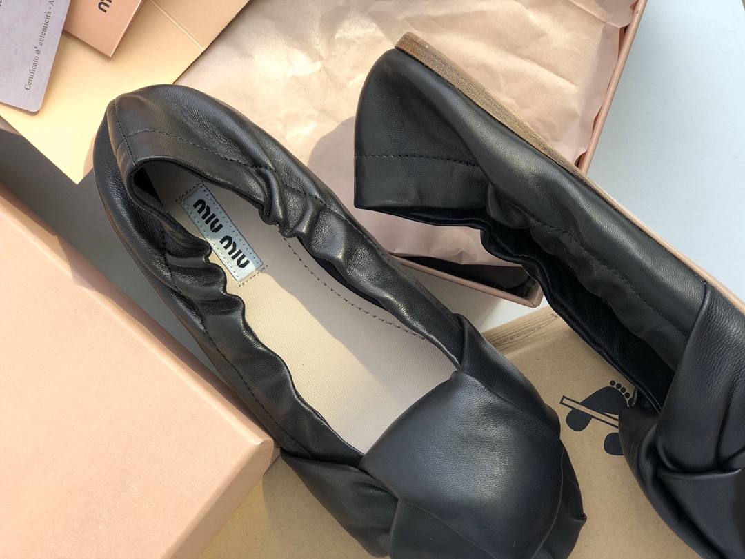 缪缪 Miu Miu 经典高奢皮鞋鞋履高跟鞋 #E5132A6D 7