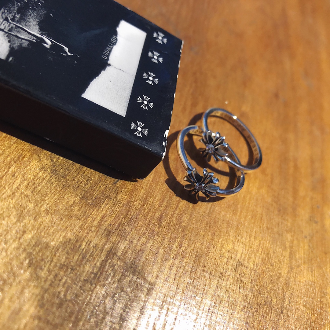 Chrome Hearts 新品上架Chrome hearts 克罗心十字架单钻戒指